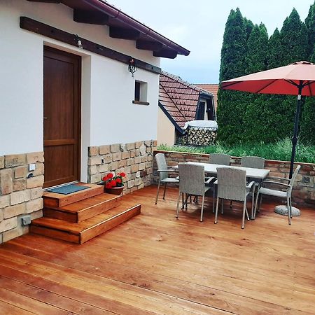 Ferienwohnung U Mateje Mutěnice Exterior foto