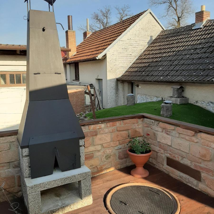 Ferienwohnung U Mateje Mutěnice Exterior foto